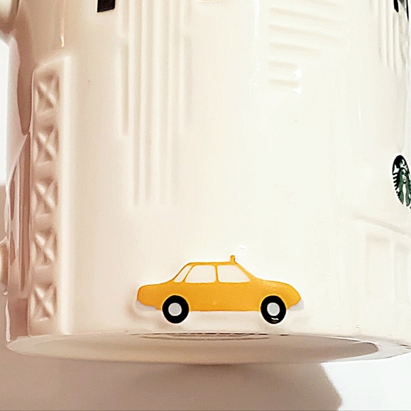 STARBUCKS COLLECTORS SERIES NEW YORK CITY LARGE 3D COFFEE MUG. 2012 - Picture 7 of 12